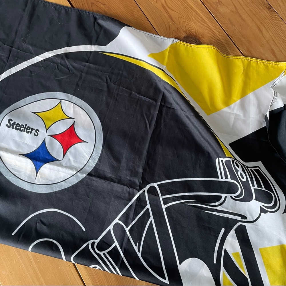 Vintage Full Size Pittsburgh Steelers Flag